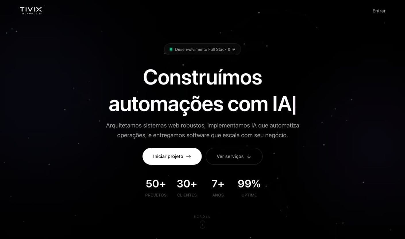 Página inicial da Tivix Technologies com seção de abertura centralizada sobre fundo preto, tipografia branca e luzes em azul e violeta.